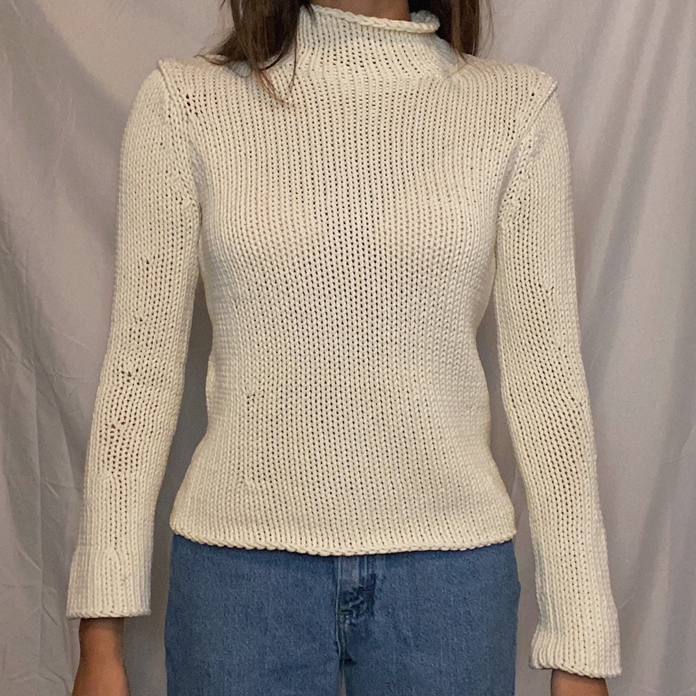 Gap mockneck sweater🤍